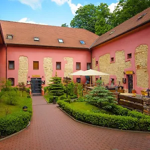 Stary Pivovar Hotel